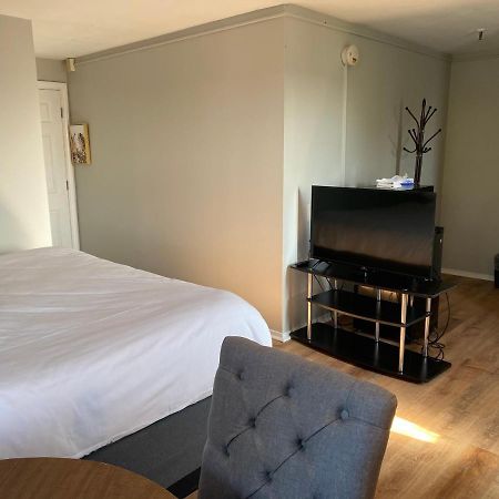 Ways Motel Хамптън Екстериор снимка